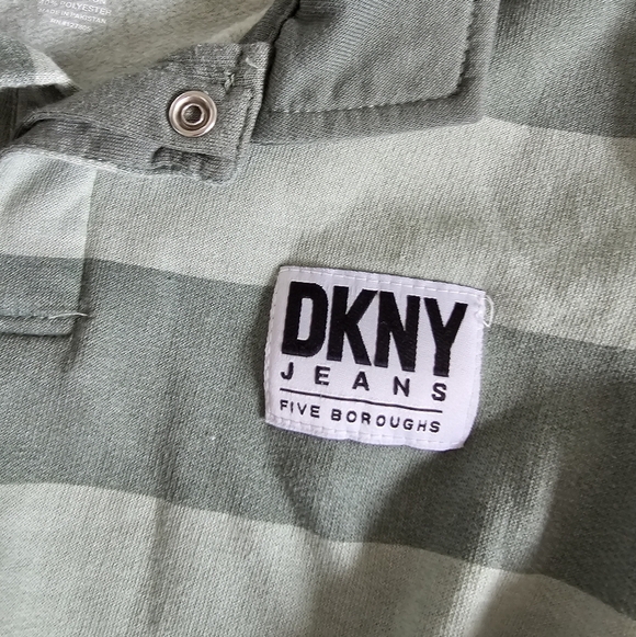 DKNY Green Sweatshirt Casual Crew Neck Kids 5 Boys Polo - Picture 3 of 5